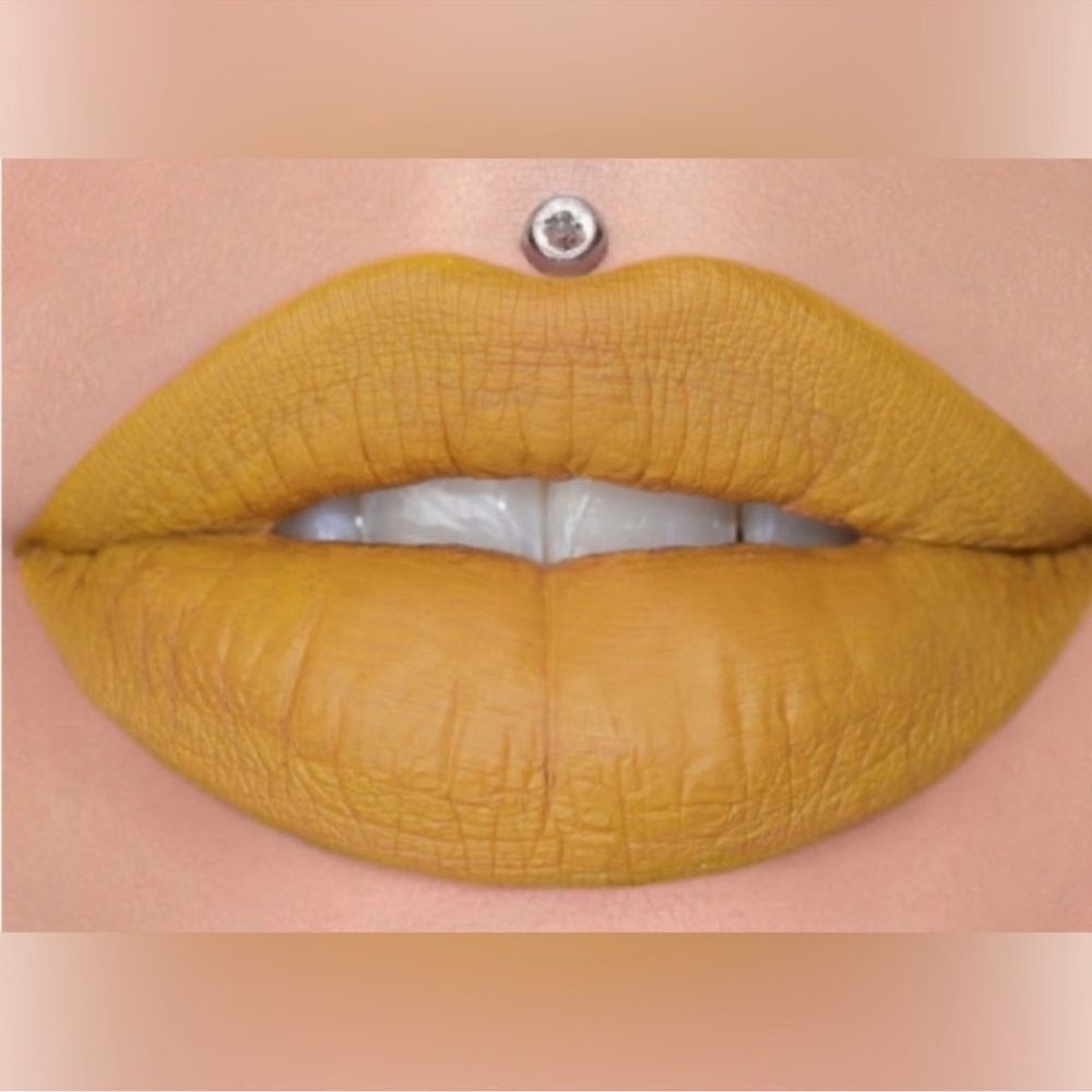 jeffree star velour liquid lipstick in psychedelic witch